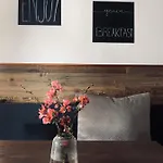Hotel Living