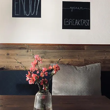 Ξενοδοχείο Living